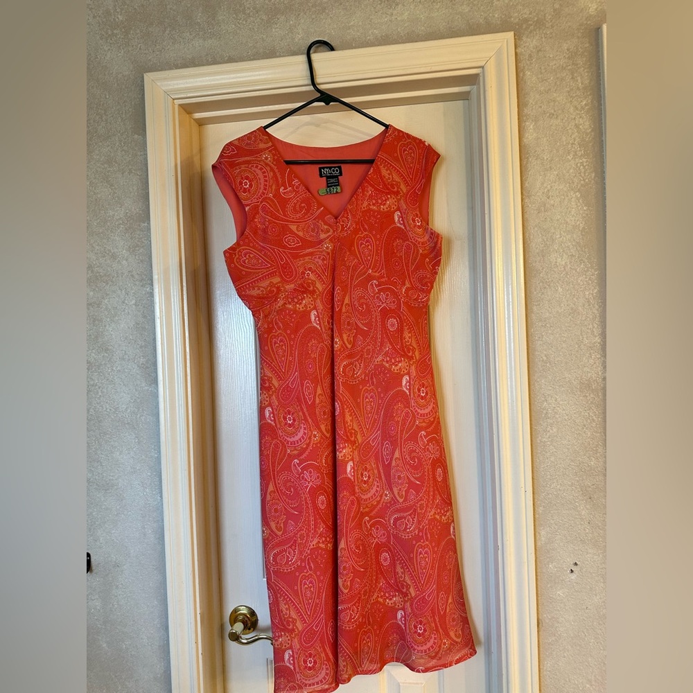 NY & Co Great business or casual dress